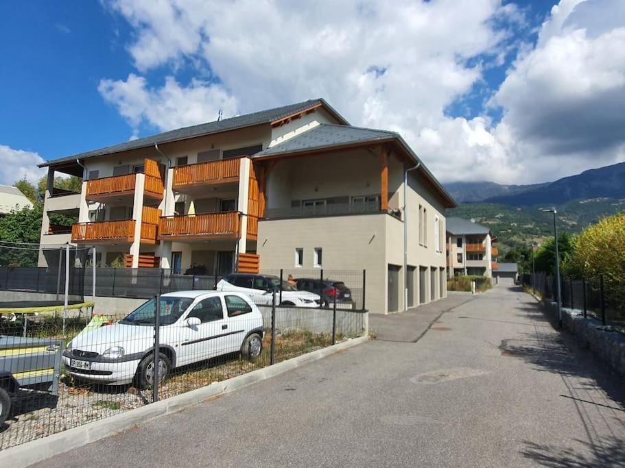 쇼르주 Superbe T2 Duplex Vue Sur Les Montagnes 아파트 외부 사진
