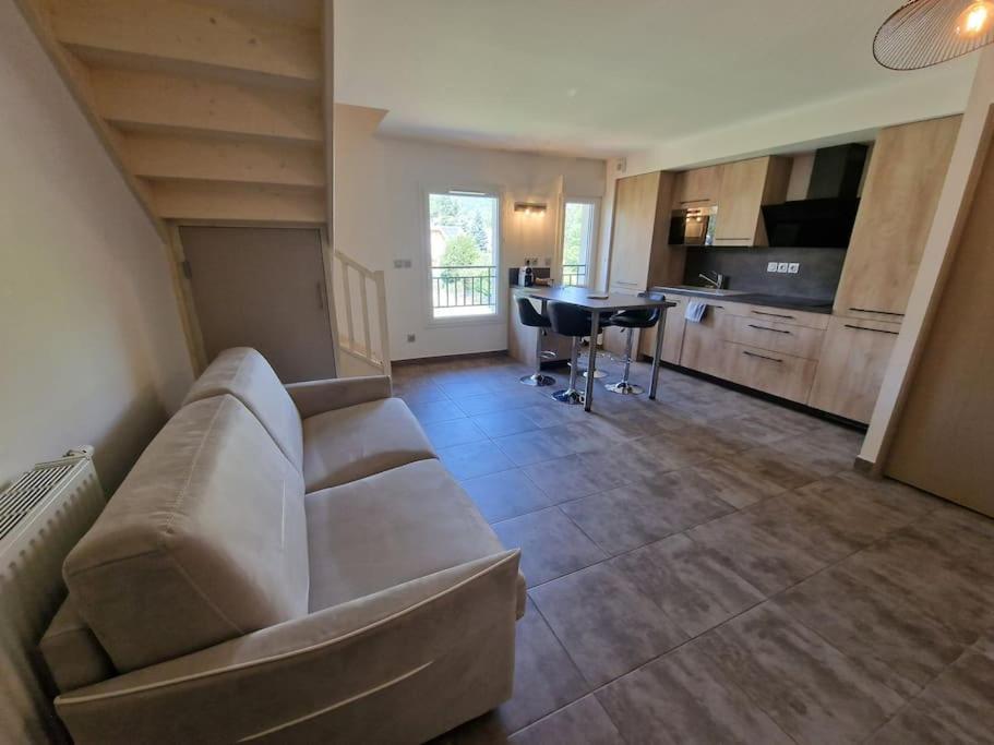 쇼르주 Superbe T2 Duplex Vue Sur Les Montagnes 아파트 외부 사진
